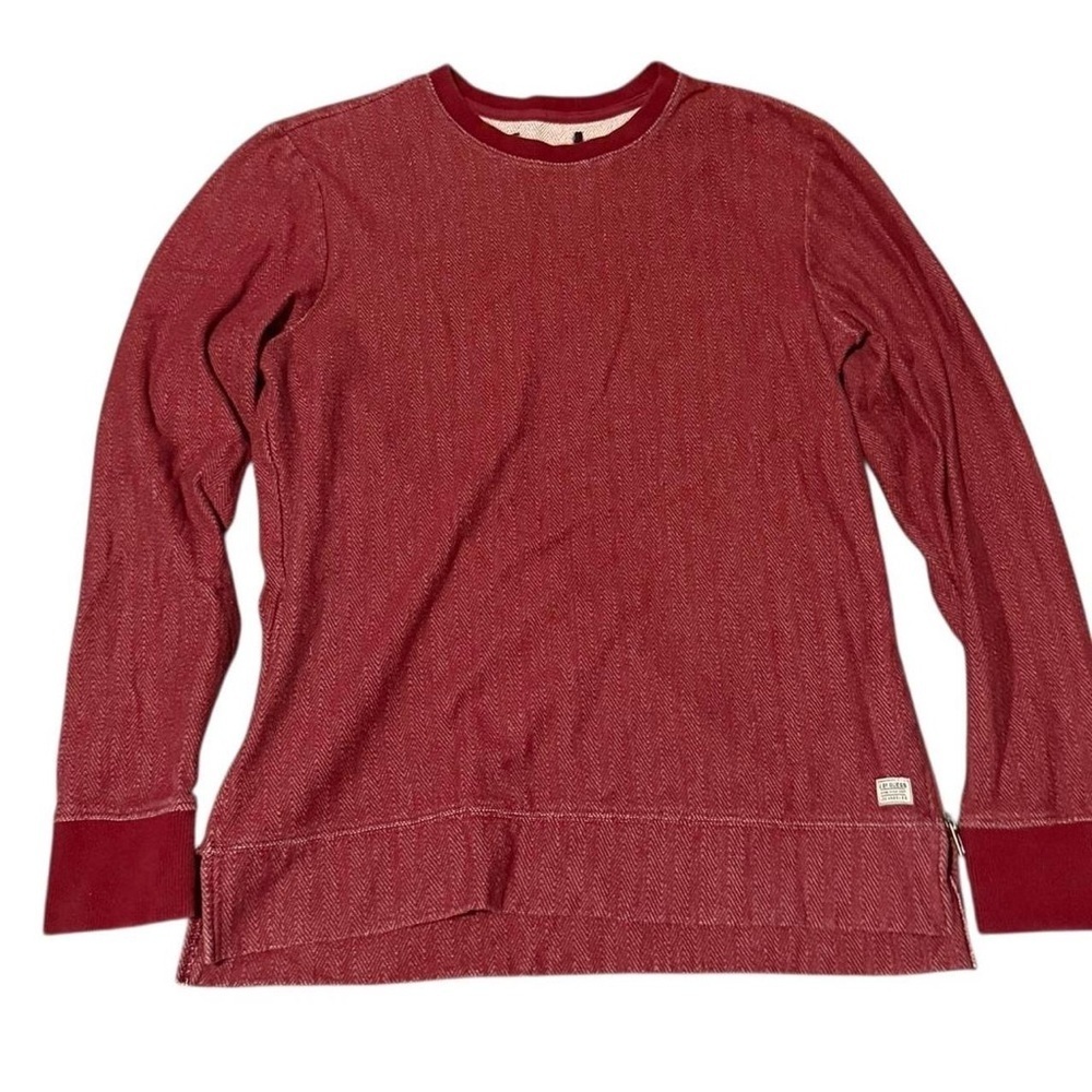 Burgundy red Guess cotton long sleeve shirt with zipper details #casualwear